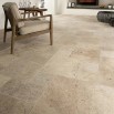 carrelage Mixte, en travertin ocre nuancé vieilli